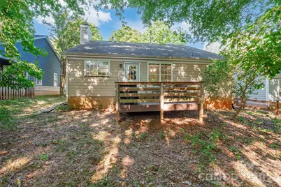 8514 Lockerbie Lane, Charlotte, NC 28215 - Photo 23