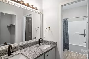 19942 Oak Leaf Cir, Cornelius, NC 28031 - Photo 17