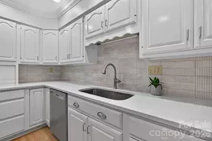 3517 Honeysuckle Dr, Matthews, NC 28104 - Photo 5