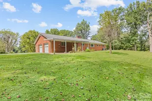 2968 Dutch Cove Rd, Canton, NC 28716 - Photo 5
