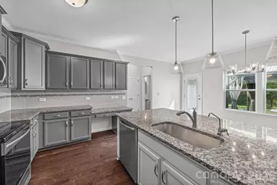 2437 Grinstead Court, Clover, SC 29710 - Photo 3