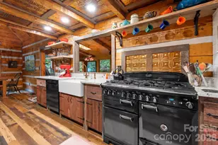 982 Jake's Mountain Rd, Deep Gap, NC 28618 - Photo 11