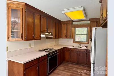 304 Plaza Drive, Harrisburg, NC 28075 - Photo 7