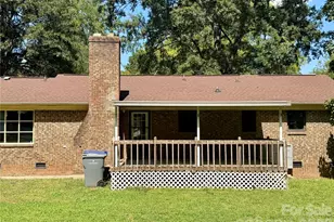 304 Plaza Dr, Harrisburg, NC 28075 - Photo 3