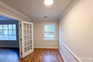 1524 Mt Holly-Huntersville Rd, Charlotte, NC 28214 - Photo 17
