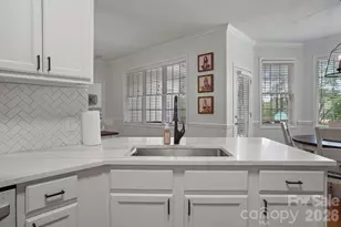 2925 24th St Dr NE, Hickory, NC 28601 - Photo 15