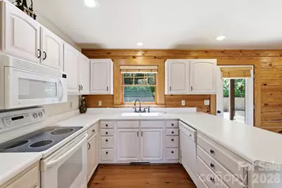 134 Raleigh Drive, Lake Lure, NC 28746 - Photo 13