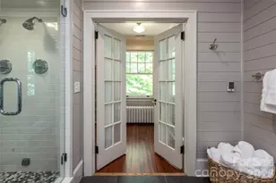 35 Elias Pl, Asheville, NC 28804 - Photo 33