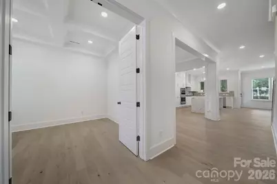 1016 Rockway Drive, Charlotte, NC 28205 - Photo 3