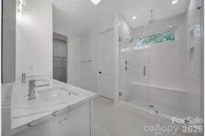 1016 Rockway Drive, Charlotte, NC 28205 - Photo 27