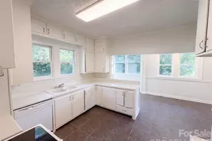 1101 Old W Innes St, Salisbury, NC 28144 - Photo 9