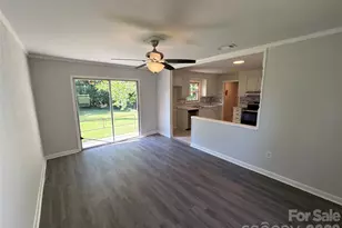 6531 Rosecran Dr, Charlotte, NC 28215 - Photo 3