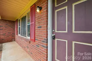 4036 Elizabeth St, Hickory, NC 28601 - Photo 25