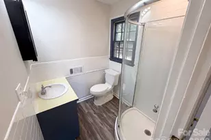 1030 McLaughlin Dr, Charlotte, NC 28212 - Photo 9