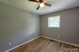 210 N Salisbury Ave, Spencer, NC 28159 - Photo 13