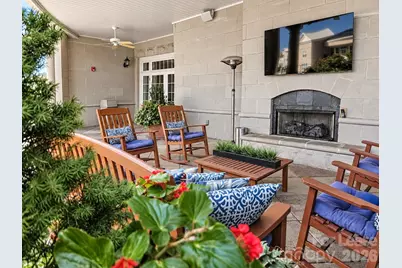 300 W 5th Street #718, Charlotte, NC 28202 - Photo 37
