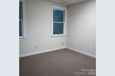 620 4th Street NW, Hickory, NC 28602 - Photo 3
