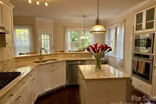 5110 Rotherfield Ct, Charlotte, NC 28277 - Photo 7