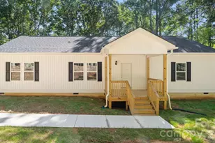 2820 Rock Chimney Cir, Lancaster, SC 29720 - Photo 1