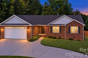 733 N Salisbury Ave, Granite Quarry, NC 28146 - Photo 1