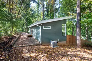 59 Country Cove Ct, Leicester, NC 28748 - Photo 3