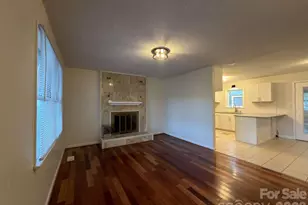 2060 27th Ave Dr NE, Hickory, NC 28601 - Photo 7