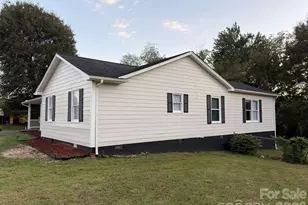2060 27th Ave Dr NE, Hickory, NC 28601 - Photo 27
