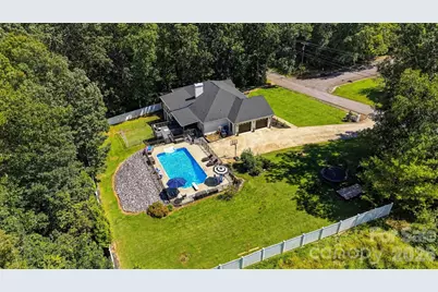 110 Pineburr Avenue SW, Valdese, NC 28690 - Photo 43