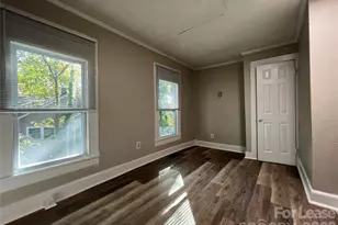 904 W 6th Ave, Gastonia, NC 28052 - Photo 7