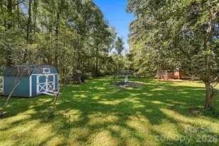 1602 Fairway Dr, Newton, NC 28658 - Photo 39