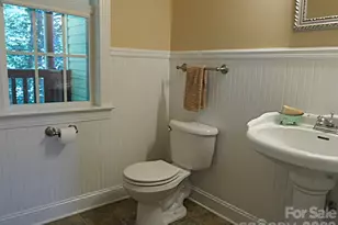 201 Harbor Ridge Dr, Connelly Springs, NC 28612 - Photo 7