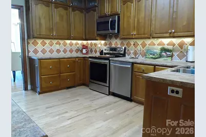 201 Harbor Ridge Drive, Connelly Springs, NC 28612 - Photo 3