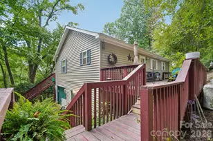 650 Creekside Dr, Maggie Valley, NC 28751 - Photo 1