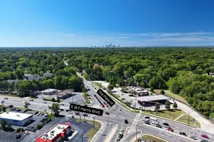 000 Plaza Road Ext, Charlotte, NC 28215 - Photo 3