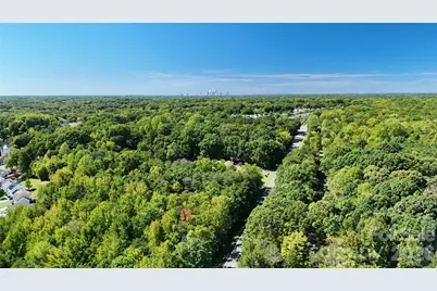 000 Plaza Road Extension, Charlotte, NC 28215 - Photo 5