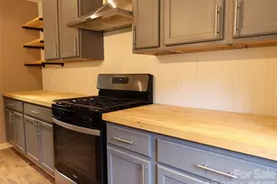 3240 Old Henson Cove Rd, Canton, NC 28716 - Photo 5