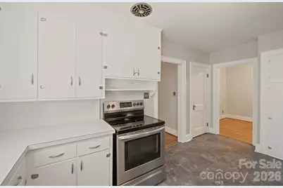 419 1st Avenue N, Conover, NC 28613 - Photo 15