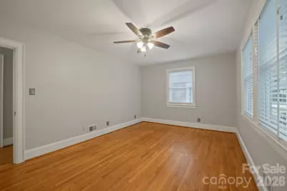 419 1st Avenue N, Conover, NC 28613 - Photo 25