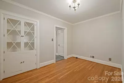 419 1st Avenue N, Conover, NC 28613 - Photo 17