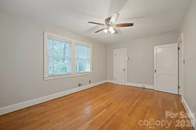 419 1st Avenue N, Conover, NC 28613 - Photo 23