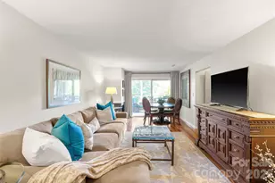2508 Stradbrook Dr, Charlotte, NC 28210 - Photo 15