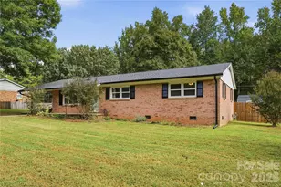 2626 Fairgreen Dr, Gastonia, NC 28056 - Photo 23