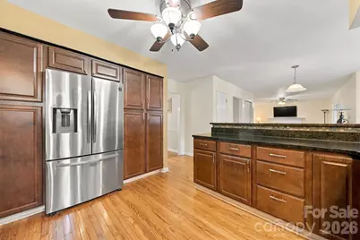 4131 Wandering Lane NE, Hickory, NC 28601 - Photo 17