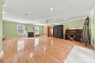 4131 Wandering Ln NE, Hickory, NC 28601 - Photo 13