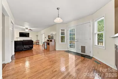 4131 Wandering Lane NE, Hickory, NC 28601 - Photo 5