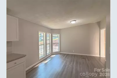 3363 Stony Brook Circle, Newton, NC 28658 - Photo 11