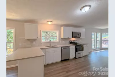 3363 Stony Brook Circle, Newton, NC 28658 - Photo 7