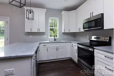 2915 Ross Avenue, Charlotte, NC 28208 - Photo 7