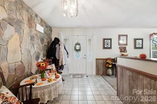1061 Old Peachland Rd, Marshville, NC 28103 - Photo 5