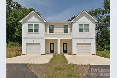 1725 E Cloaninger Avenue #B, Statesville, NC 28625 - Photo 1